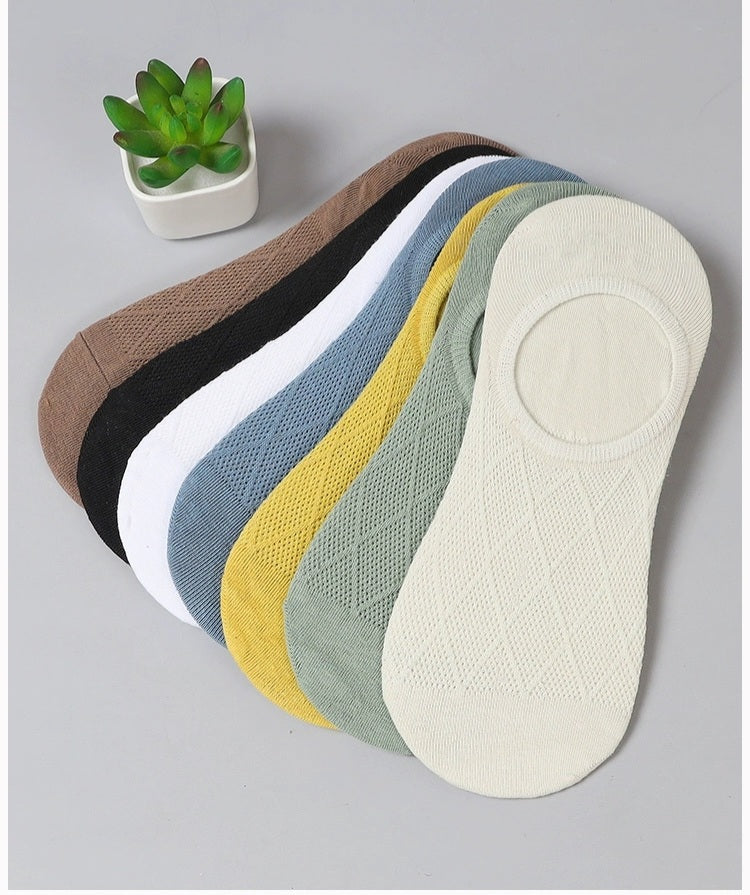 Linen Mist Invisible Knit Socks