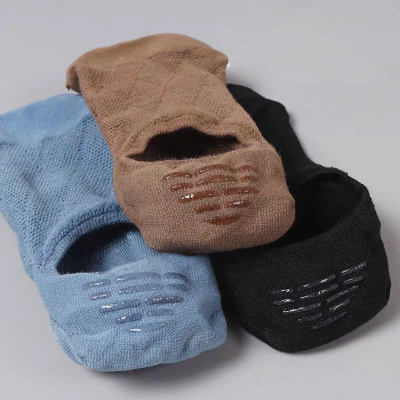 Linen Mist Invisible Knit Socks